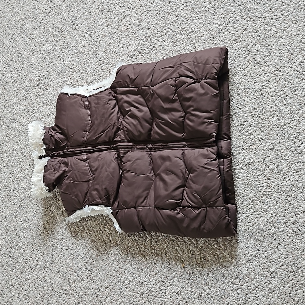 Bid Chill Technical Outerwar Vest. - image 2